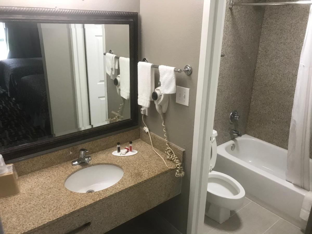 Days Inn & Suites By Wyndham Collierville Germantown Area Exteriör bild