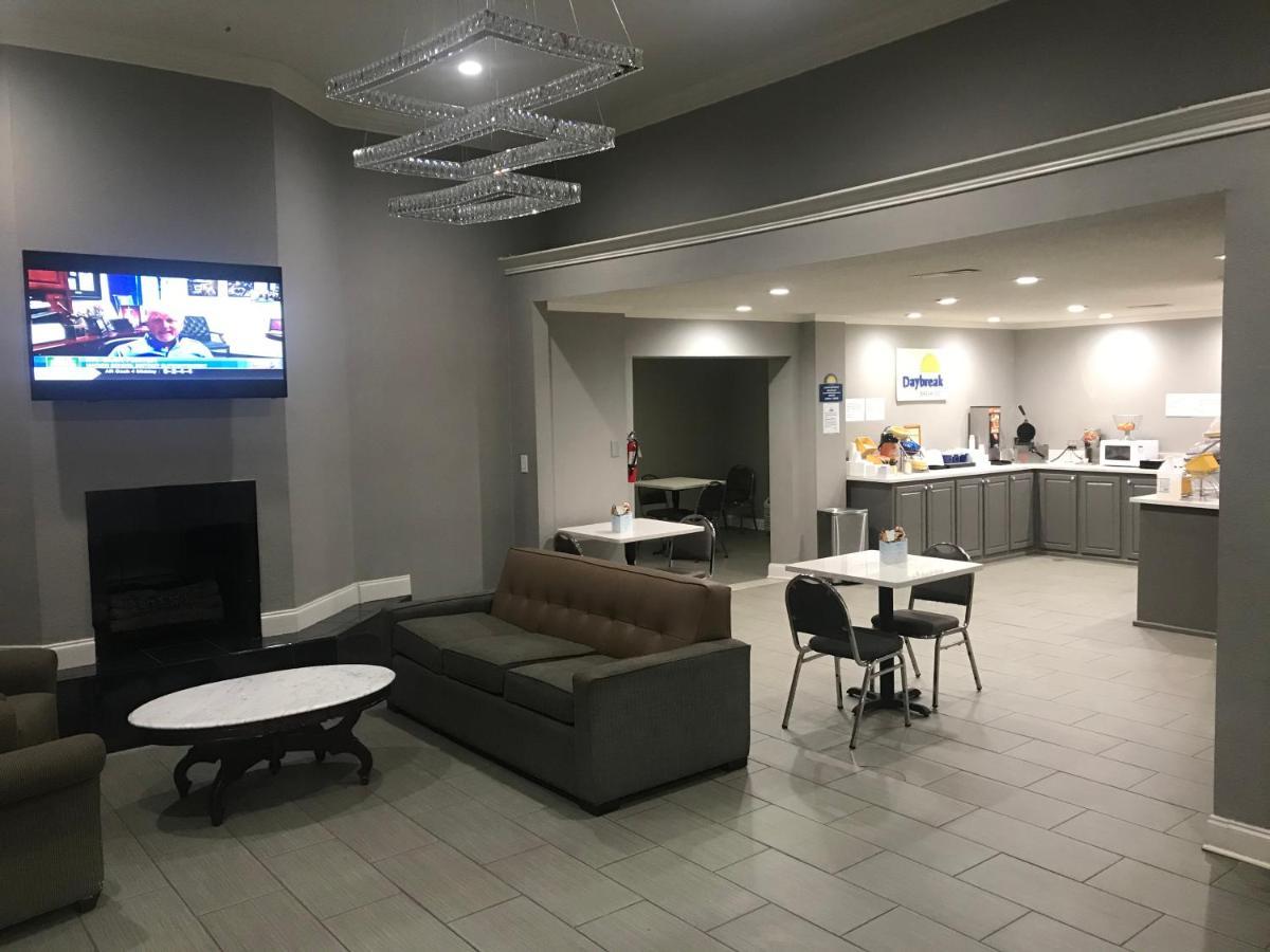 Days Inn & Suites By Wyndham Collierville Germantown Area Exteriör bild