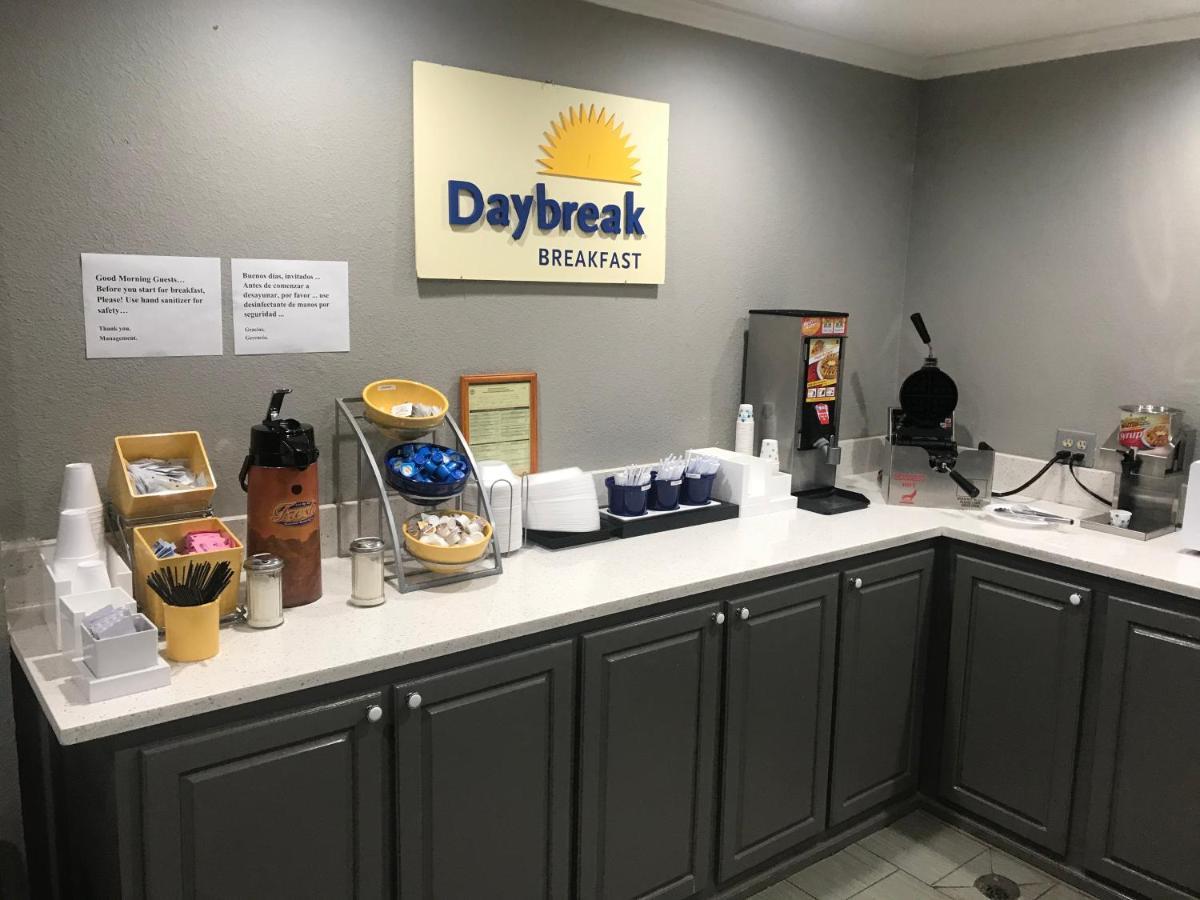 Days Inn & Suites By Wyndham Collierville Germantown Area Exteriör bild