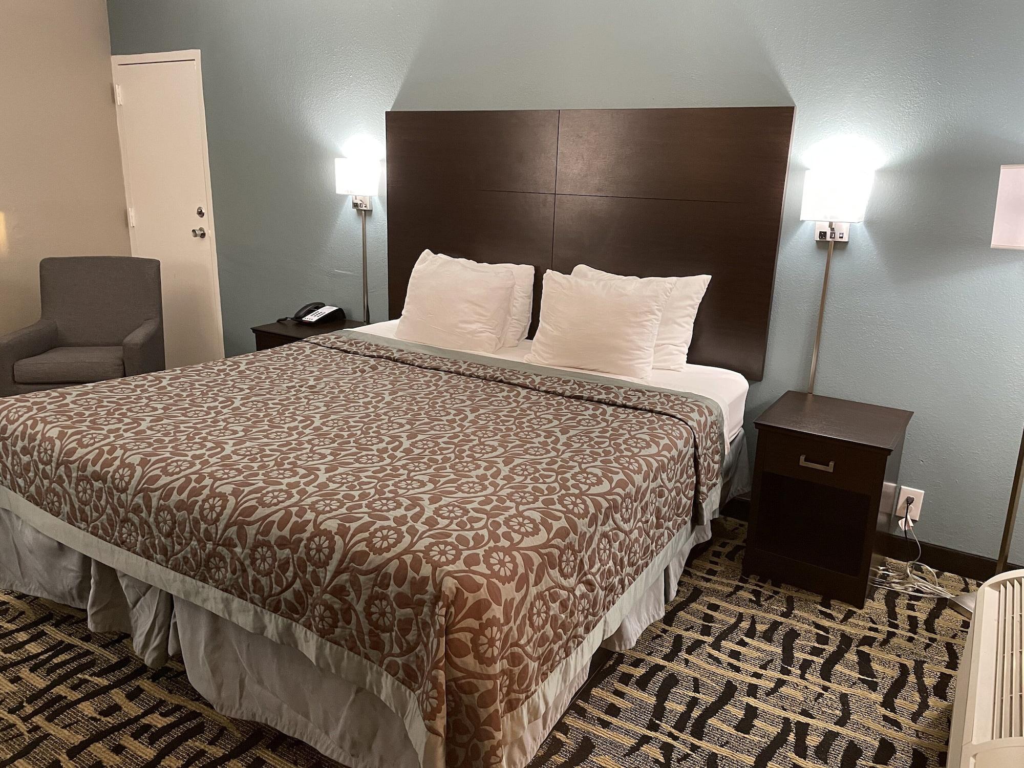 Days Inn & Suites By Wyndham Collierville Germantown Area Exteriör bild