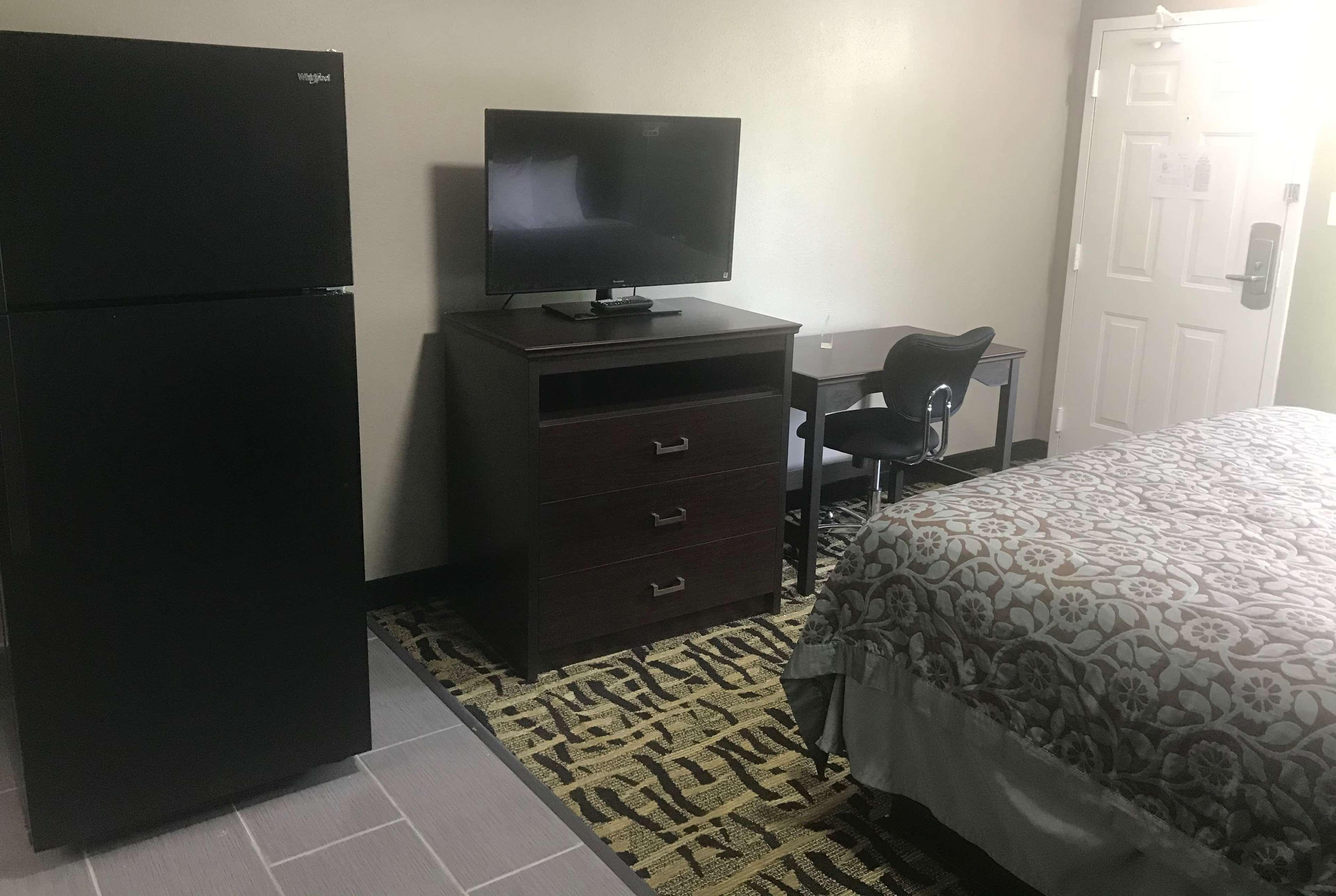 Days Inn & Suites By Wyndham Collierville Germantown Area Exteriör bild